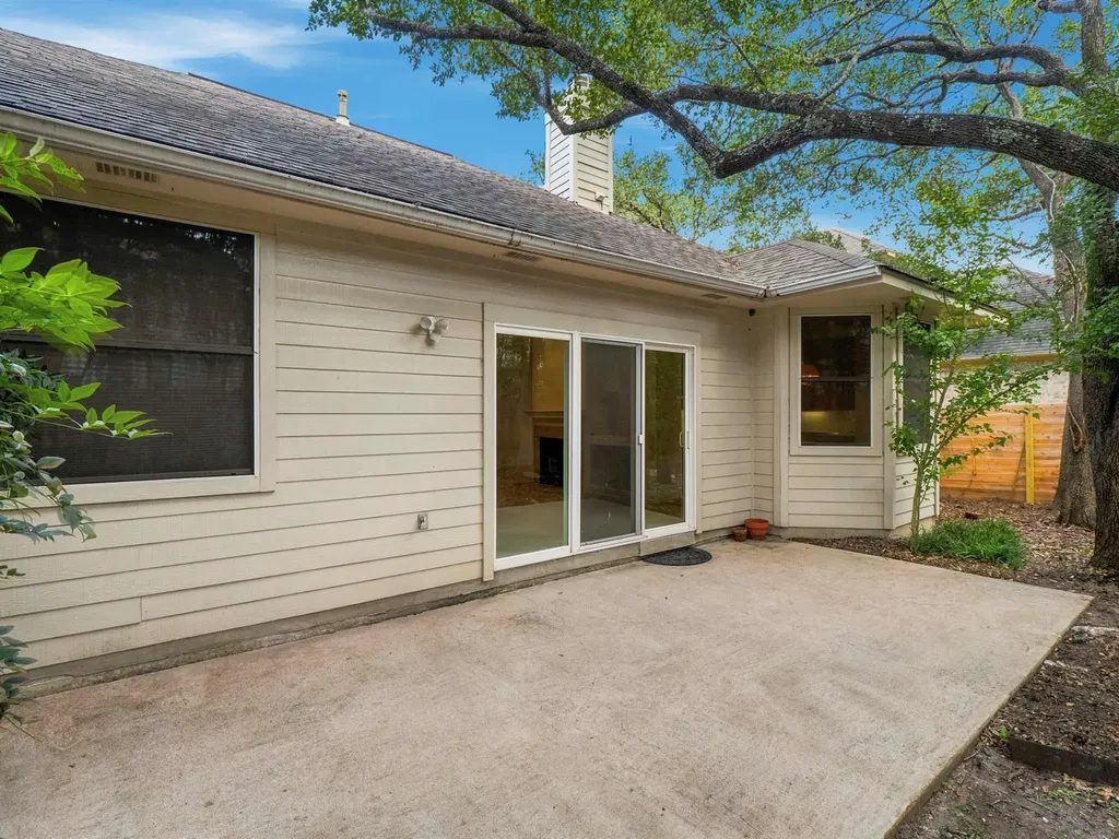 7120 Gentle Oak Drive Austin TX 78749