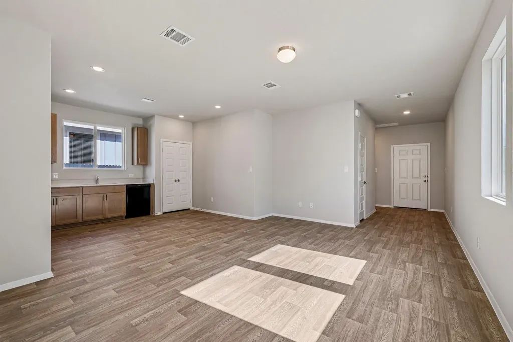215 Cider Creek Drive Elgin TX 78621