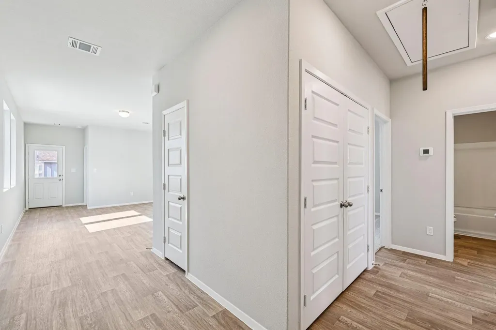 215 Cider Creek Drive Elgin TX 78621