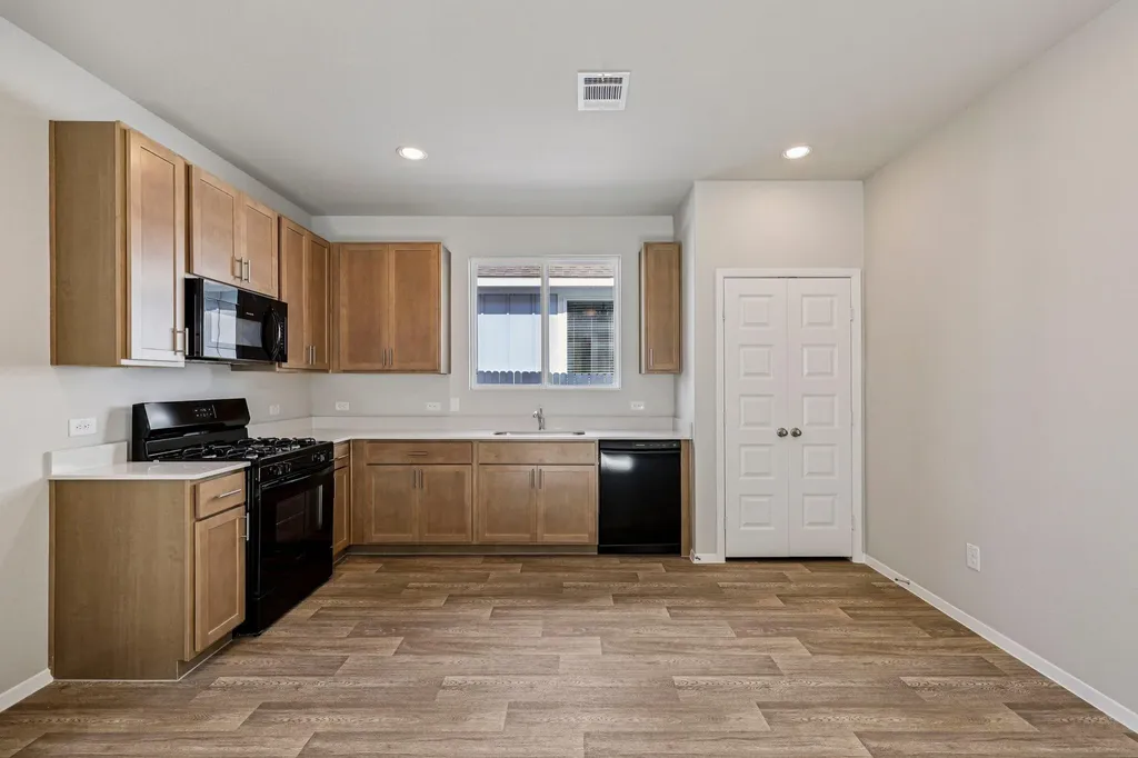 215 Cider Creek Drive Elgin TX 78621