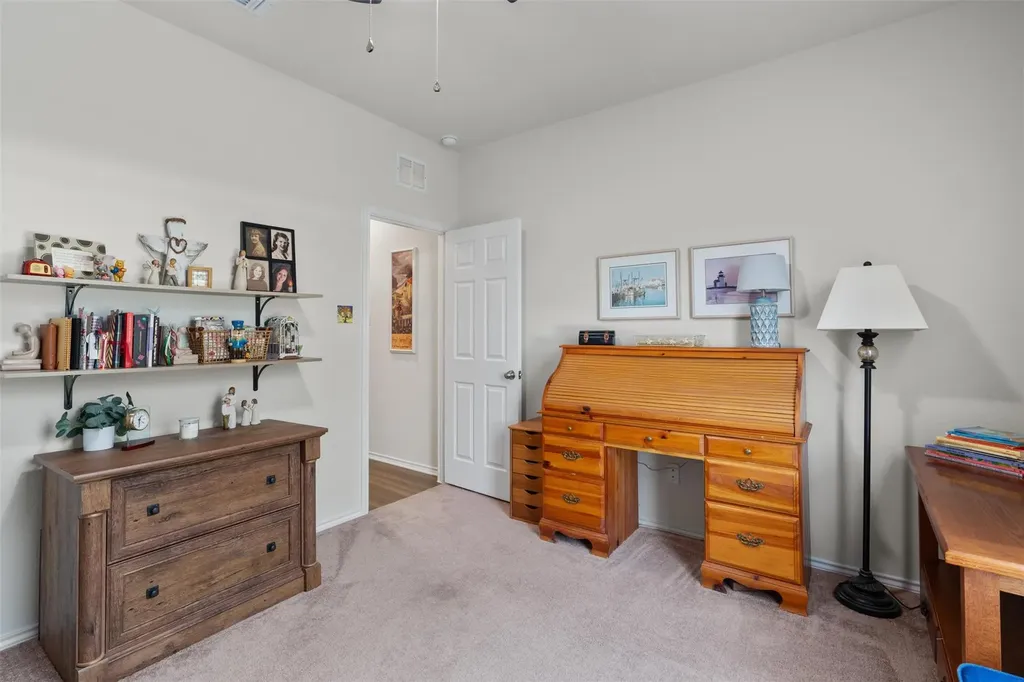 1941 T H Johnson Drive Taylor TX 76574