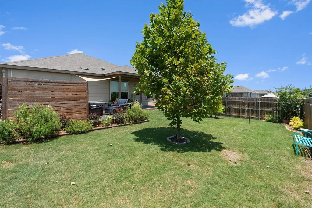 1941 T H Johnson Drive Taylor TX 76574