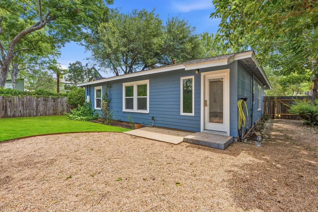 900 Stark Street Austin TX 78756
