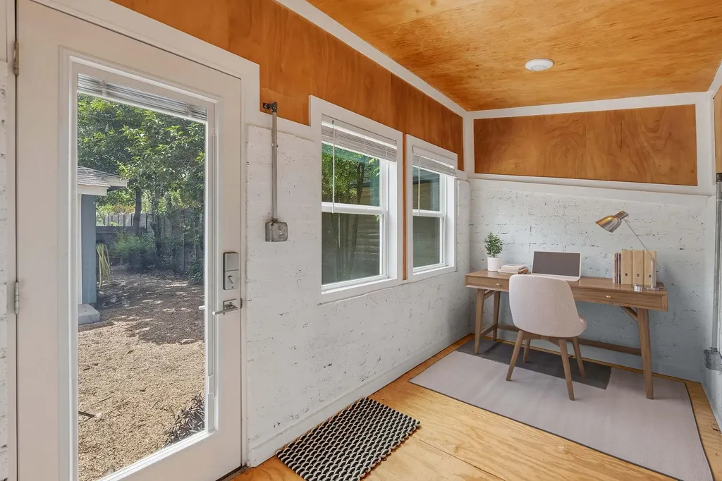 900 Stark Street Austin TX 78756