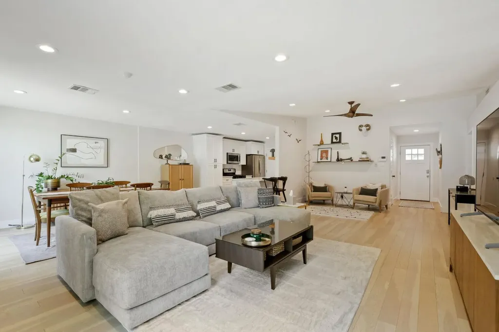10109 Woodstock Drive Austin TX 78753