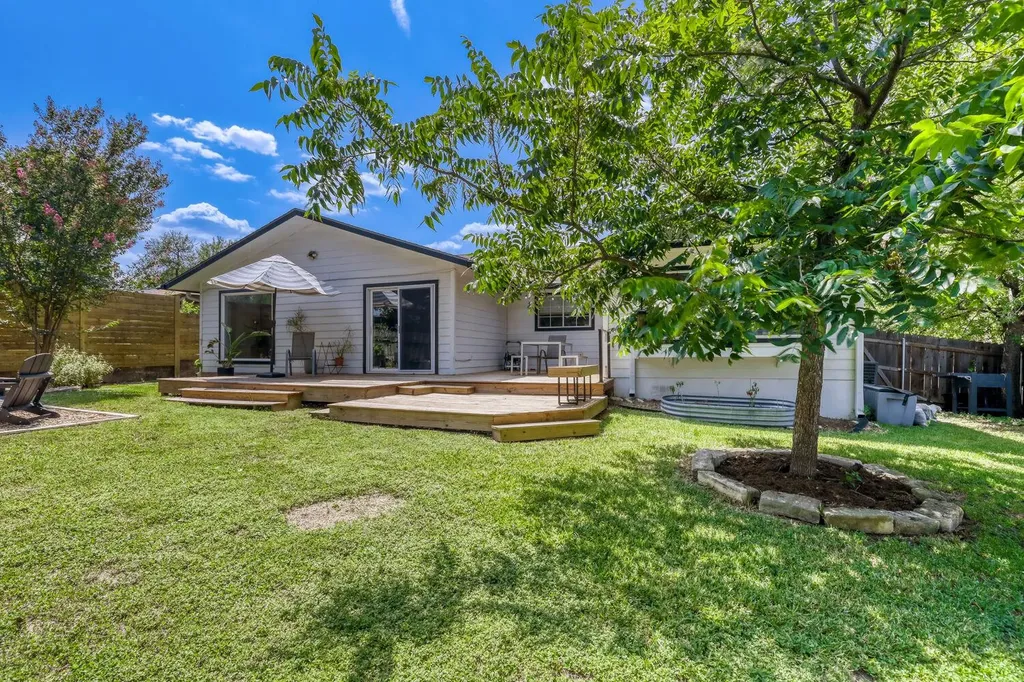 10109 Woodstock Drive Austin TX 78753