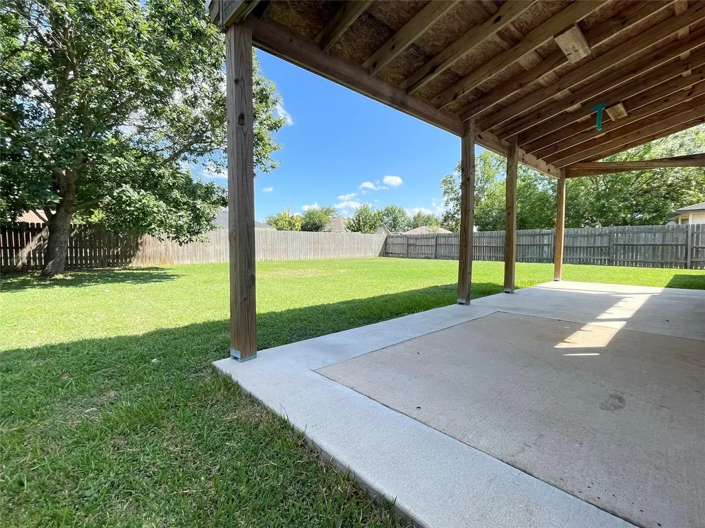 521 Britni Loop Kyle TX 78640