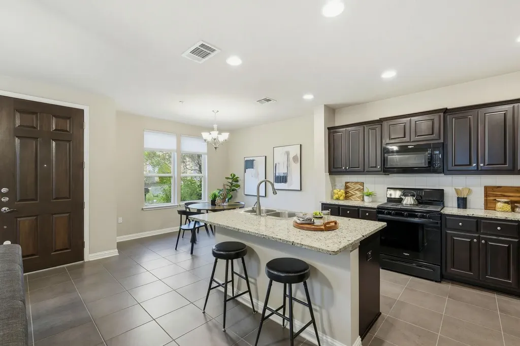 13800 Lyndhurst Street Austin TX 78717