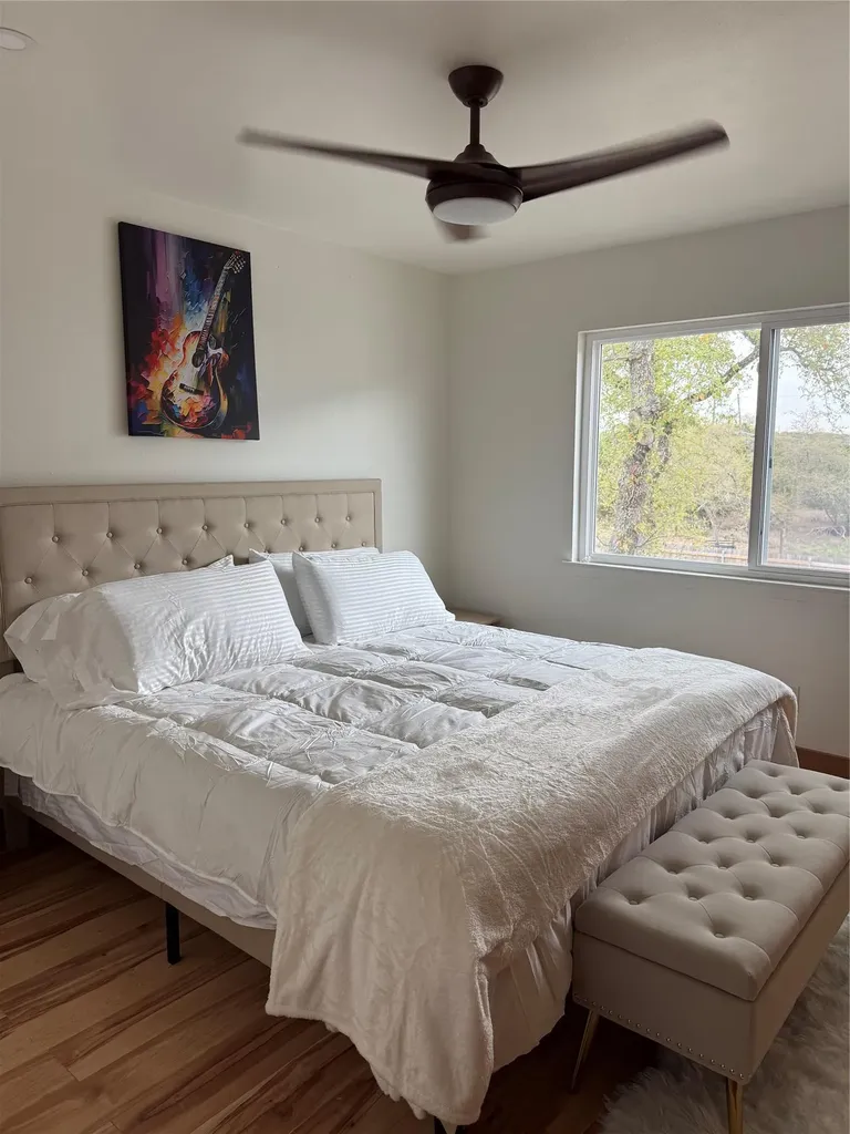 5801 Thunderbird Street Lago Vista TX 78645
