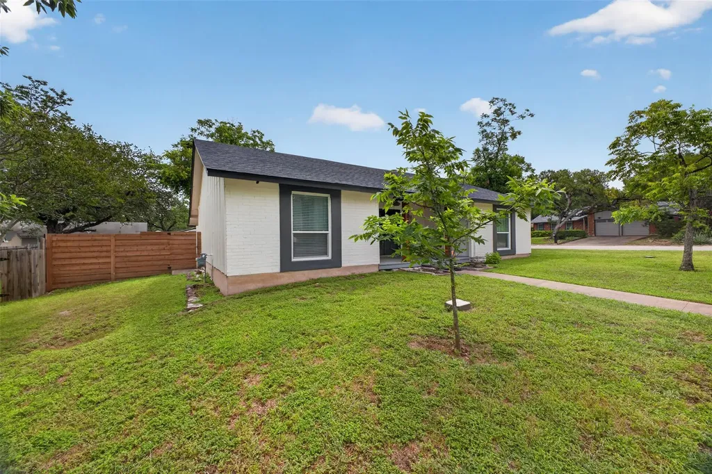 2500 Cockburn Drive Austin TX 78745