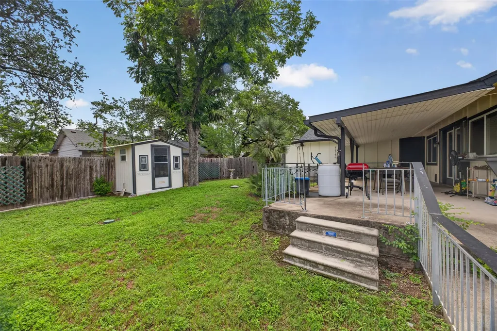 2500 Cockburn Drive Austin TX 78745