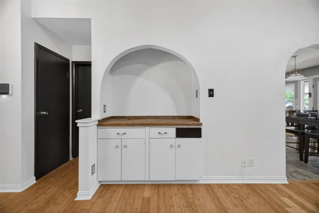2500 Cockburn Drive Austin TX 78745