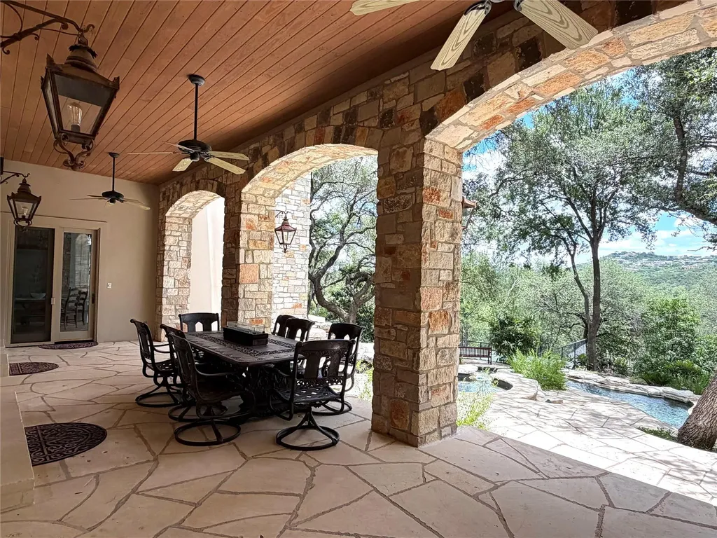 4646 Rockcliff Road Austin TX 78746