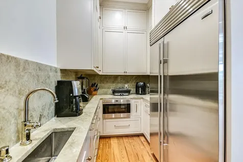 4646 Rockcliff Road Austin TX 78746