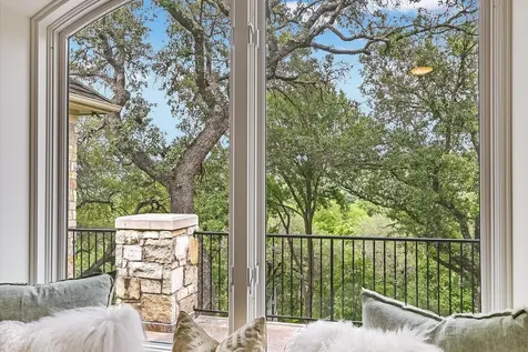 4646 Rockcliff Road Austin TX 78746