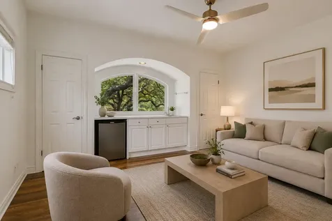4646 Rockcliff Road Austin TX 78746