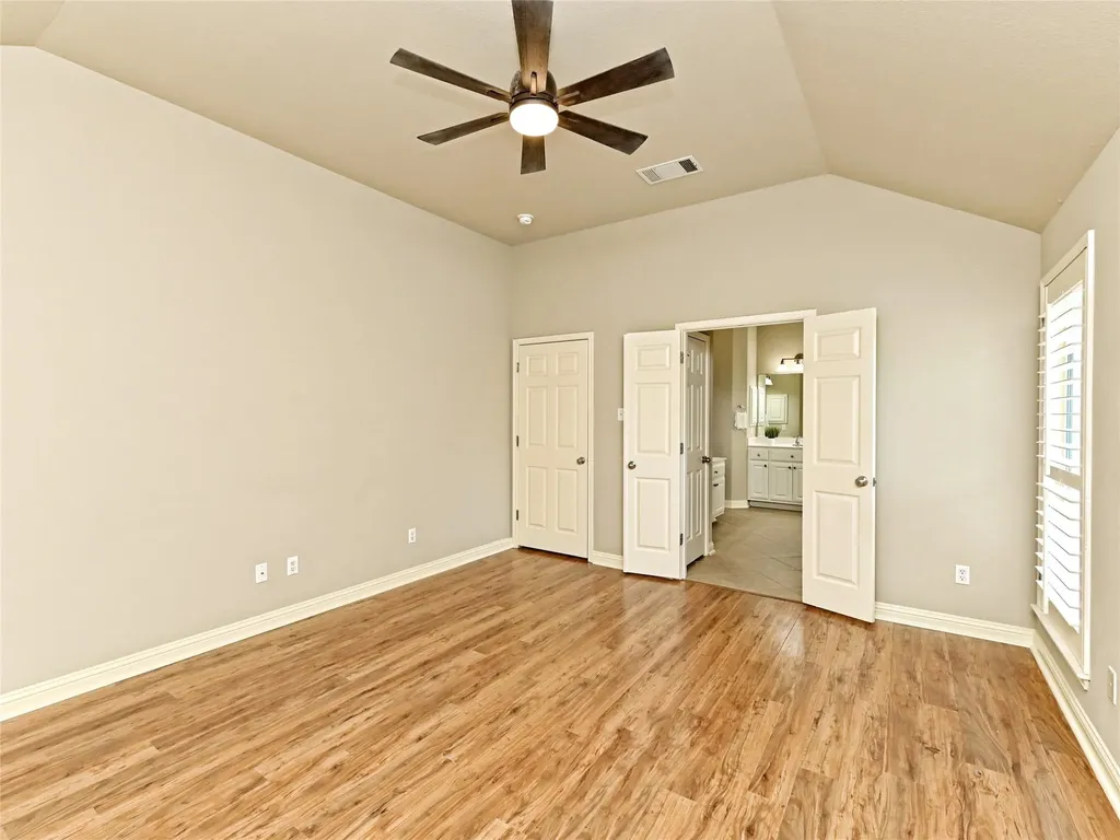 10009 Buffalo Lake Lane Austin TX 78747