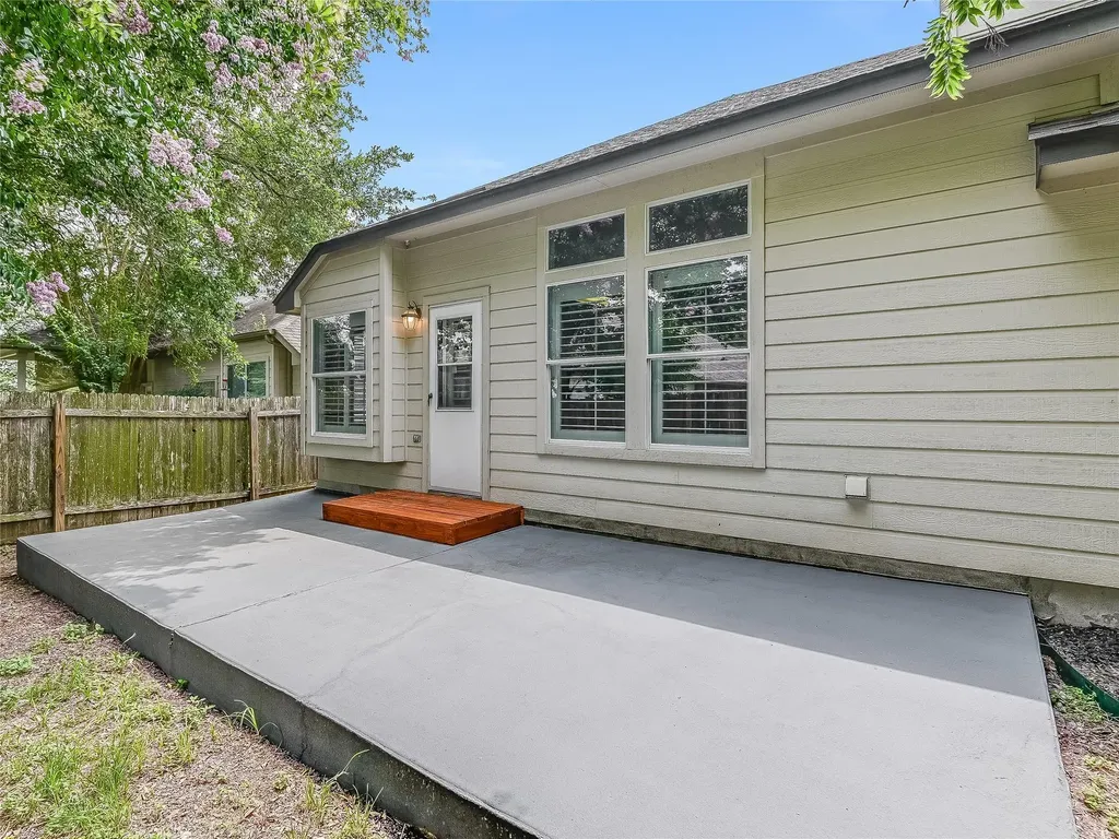 10009 Buffalo Lake Lane Austin TX 78747