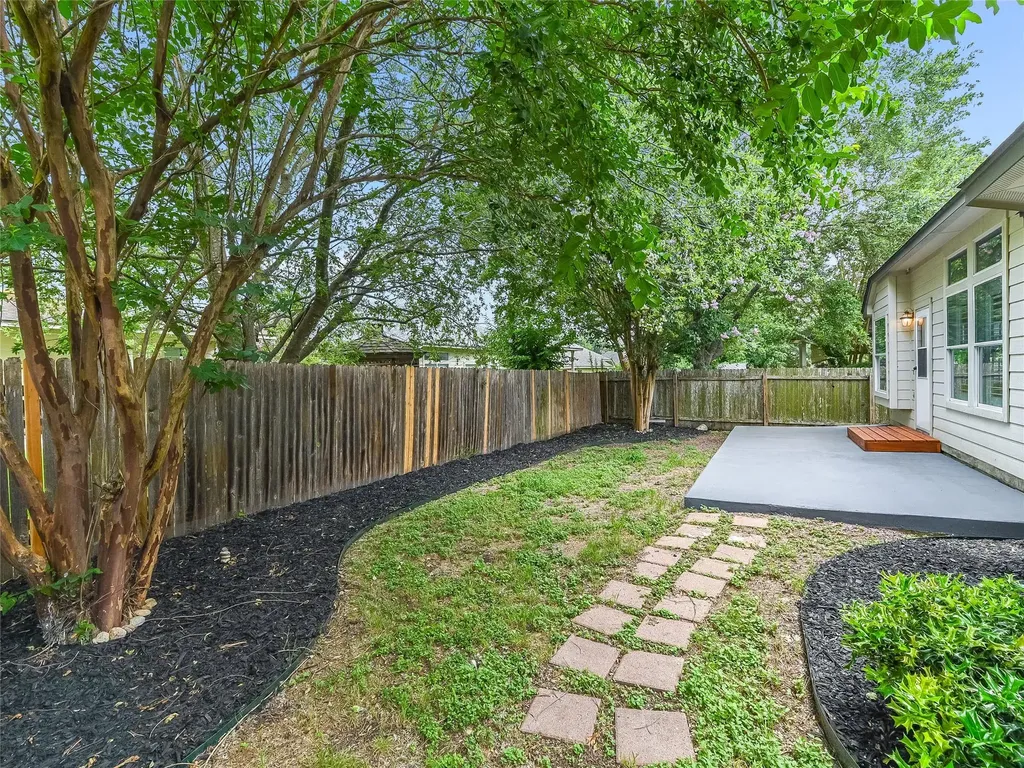 10009 Buffalo Lake Lane Austin TX 78747