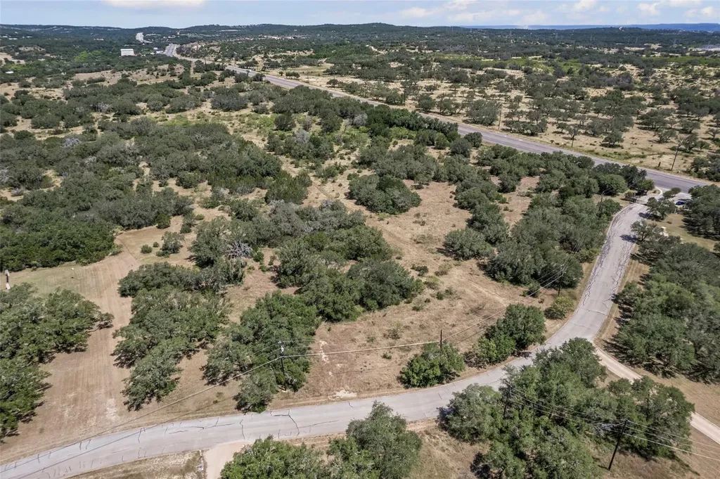 2616 Fall Creek Estates Drive Spicewood TX 78669