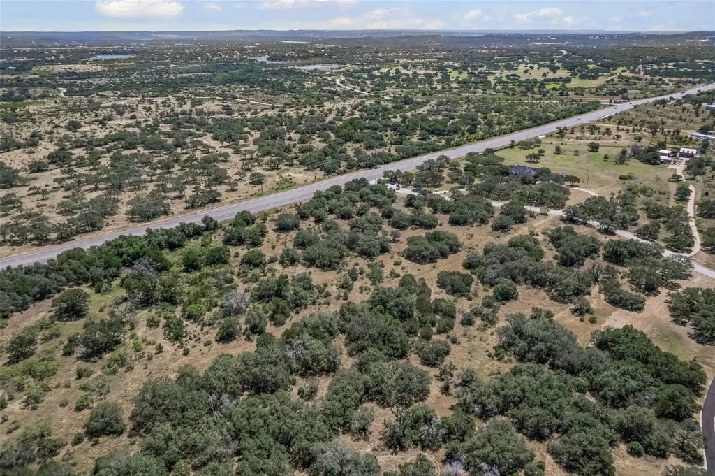 2616 Fall Creek Estates Drive Spicewood TX 78669