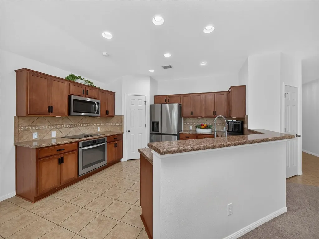 7818 Squirrel Hollow Drive Georgetown TX 78628