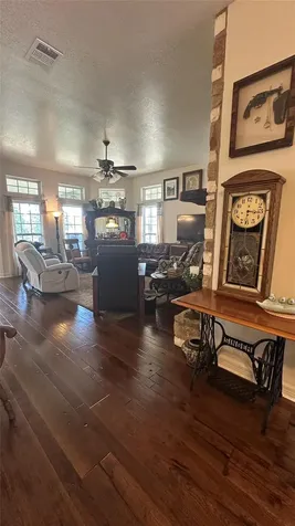 213 Joe Cole Lane Smithville TX 78957