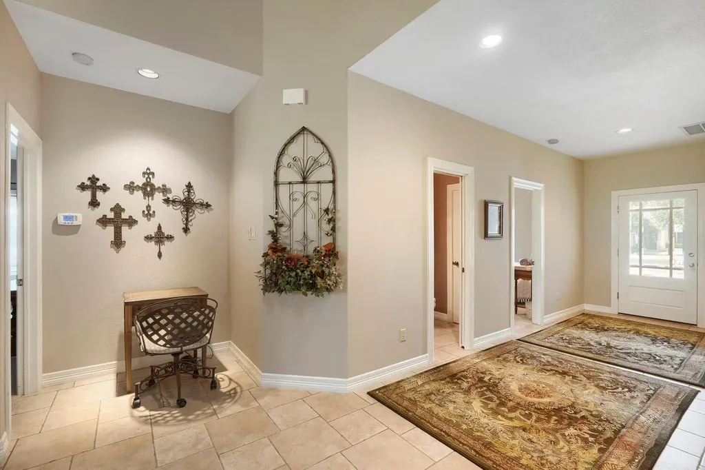 2422 Founders Circle Spicewood TX 78669