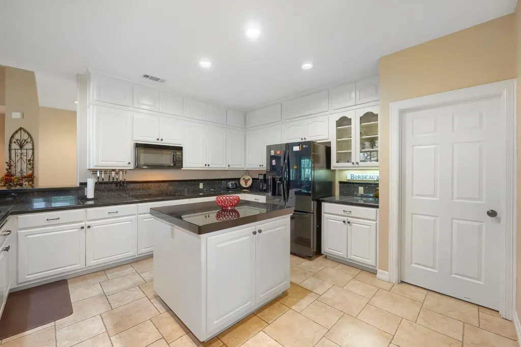 2422 Founders Circle Spicewood TX 78669