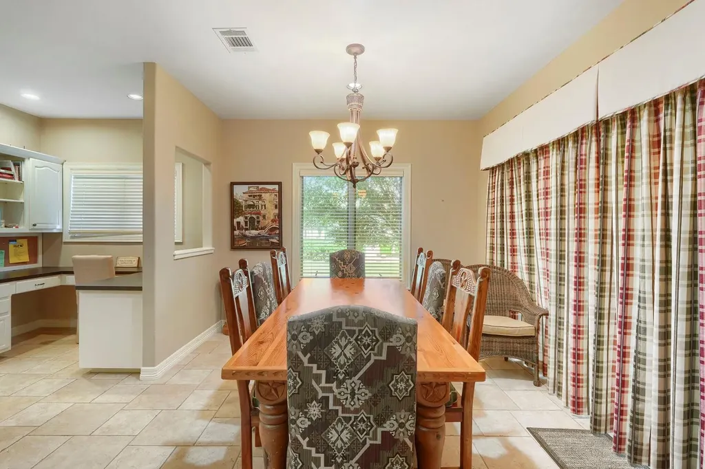 2422 Founders Circle Spicewood TX 78669