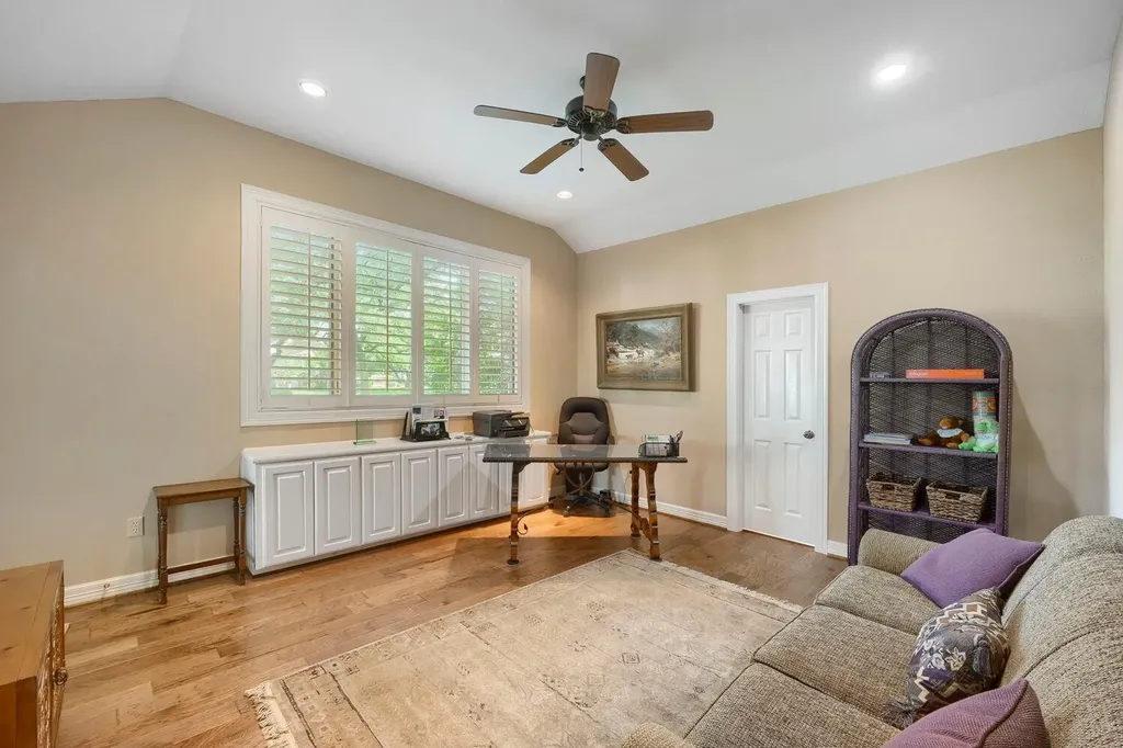 2422 Founders Circle Spicewood TX 78669
