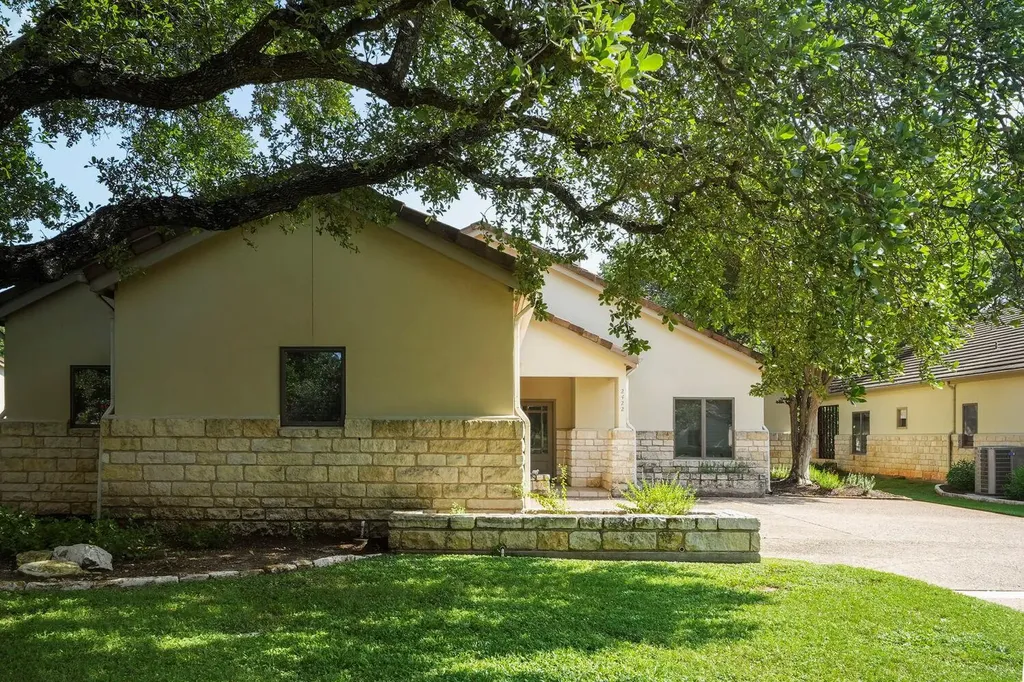 2422 Founders Circle Spicewood TX 78669