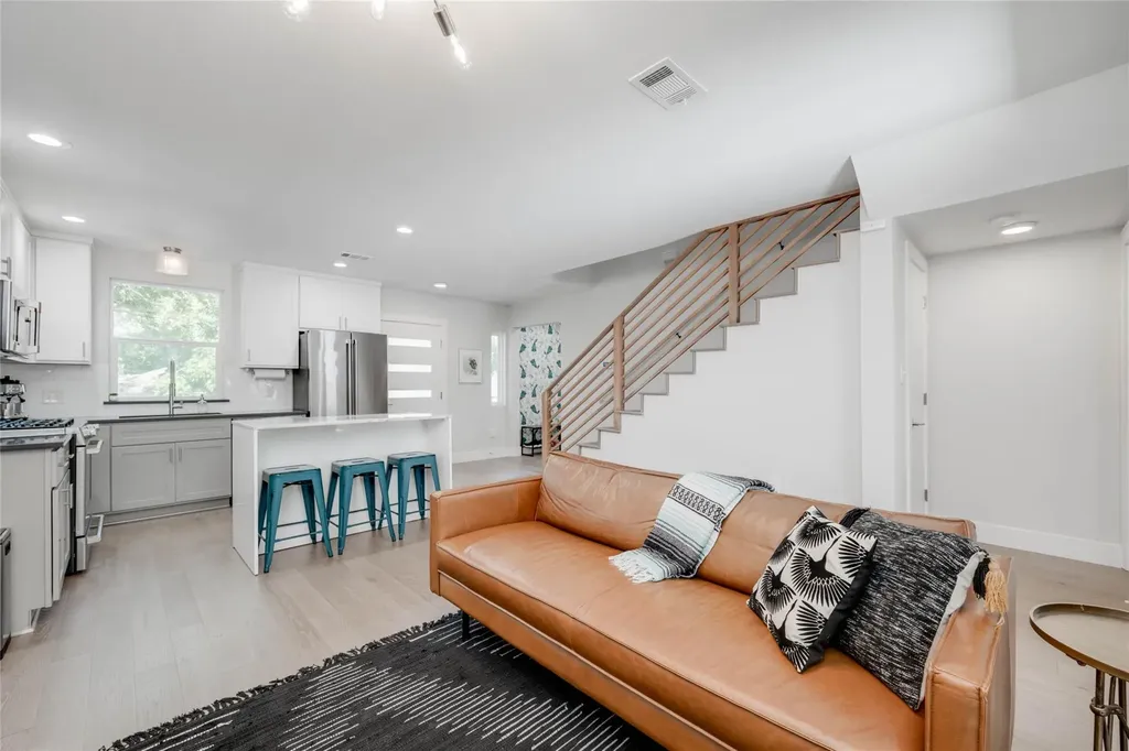 2003 Rountree Drive Austin TX 78722