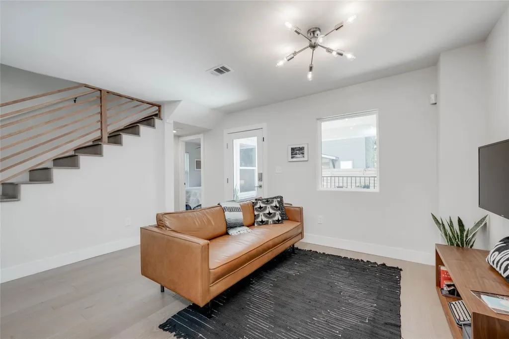 2003 Rountree Drive Austin TX 78722