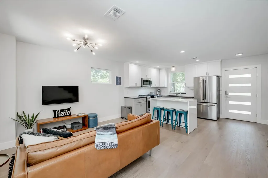 2003 Rountree Drive Austin TX 78722