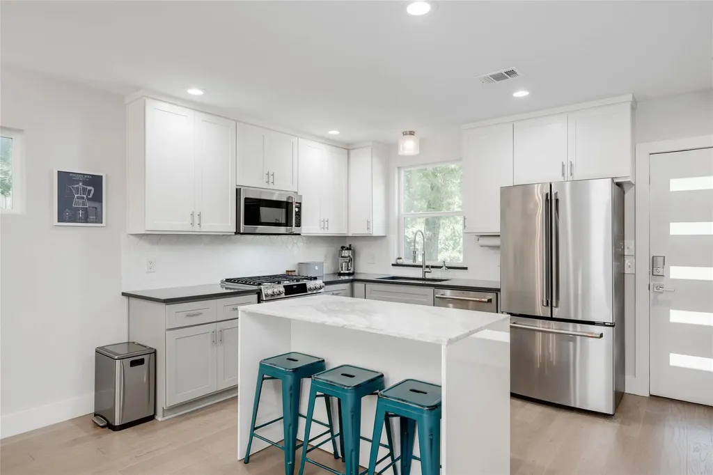 2003 Rountree Drive Austin TX 78722