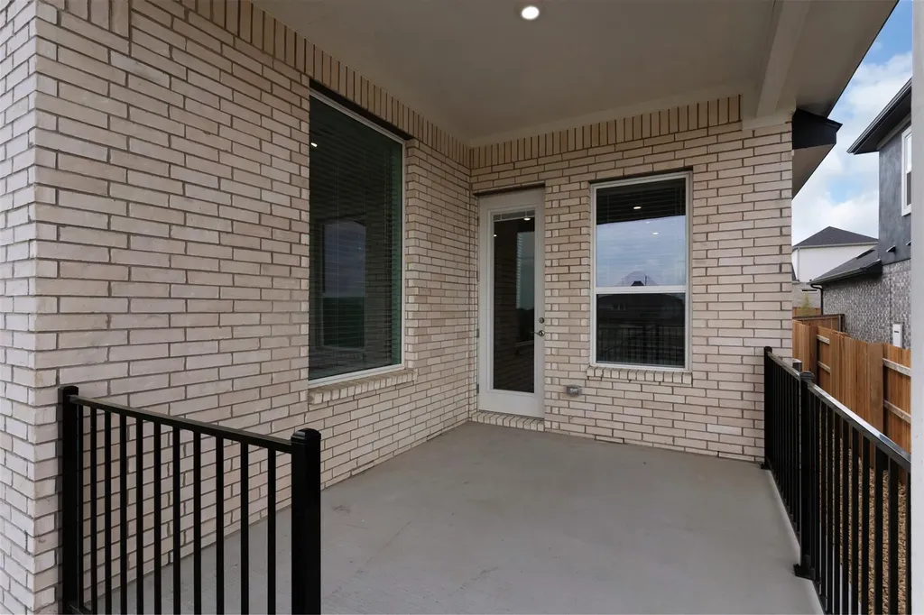 4746 Regents Place Round Rock TX 78665
