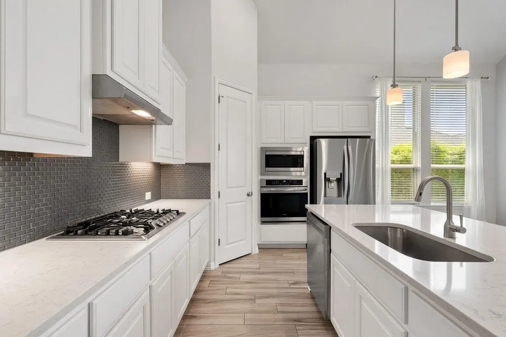 4213 Vespa Cove Leander TX 78641