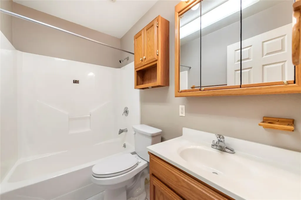 1050 Oak Grove Road Leander TX 78641