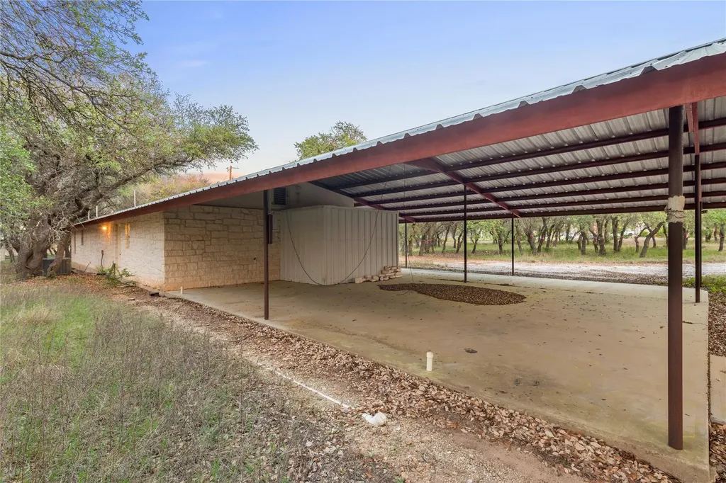 1050 Oak Grove Road Leander TX 78641