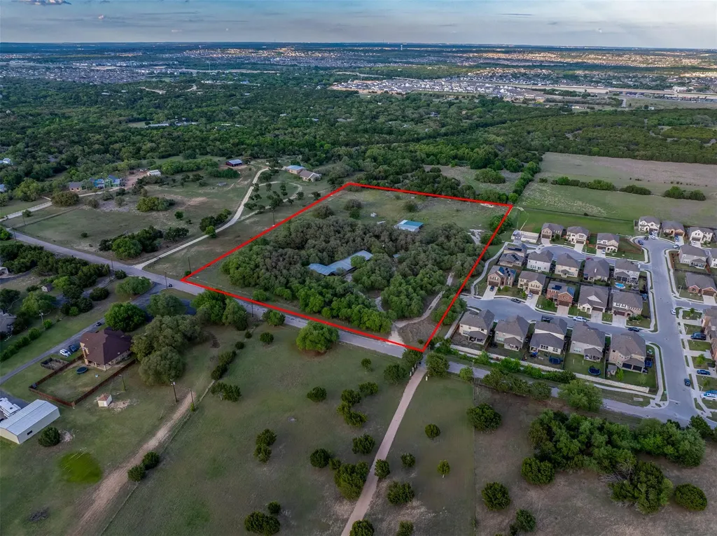 1050 Oak Grove Road Leander TX 78641