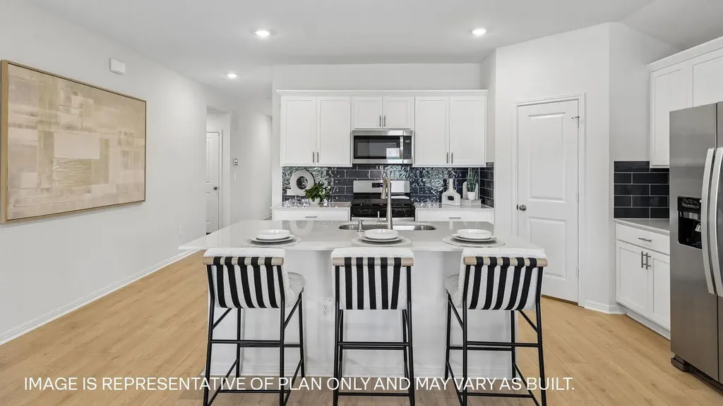 2504 Whittler Road Leander TX 78641