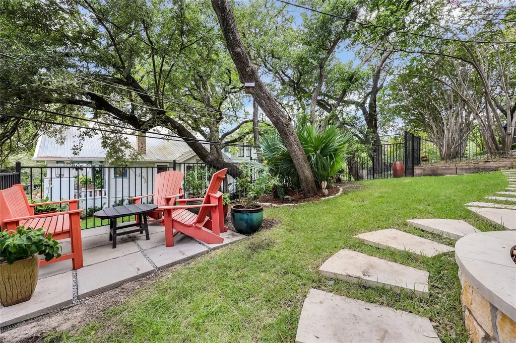 610 Oakland Avenue Austin TX 78703