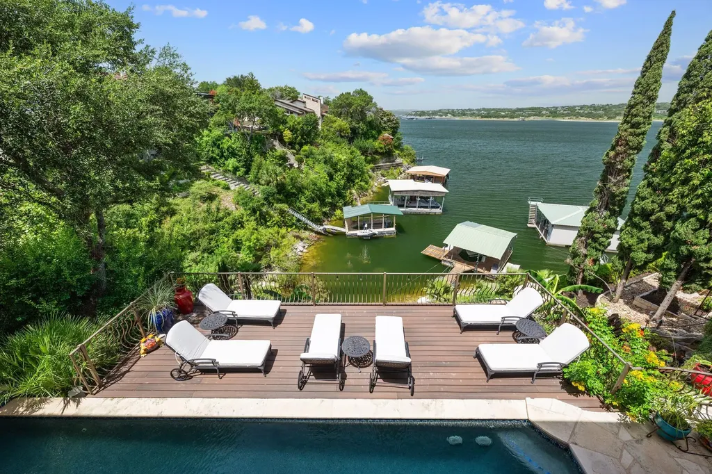 107 Edgewater Cove Lakeway TX 78734