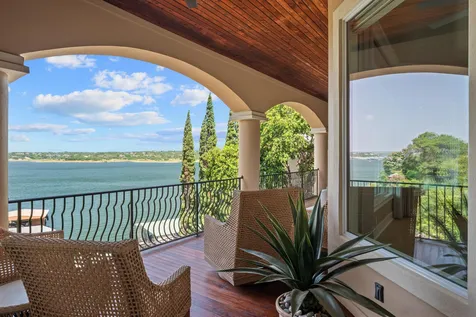 107 Edgewater Cove Lakeway TX 78734