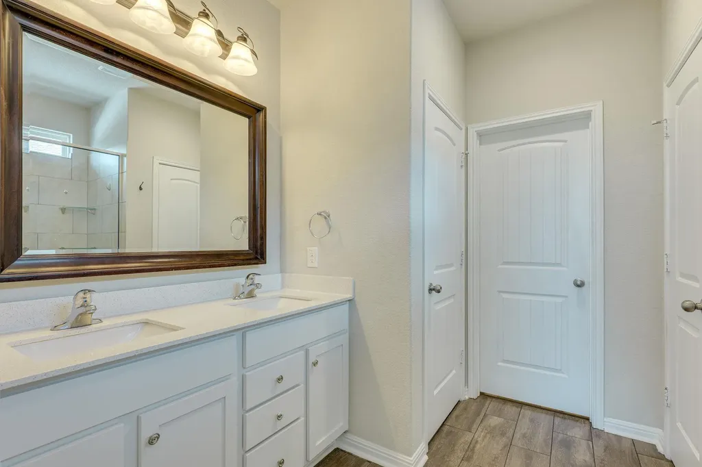 2420 Lobo Landing Cove Georgetown TX 78628