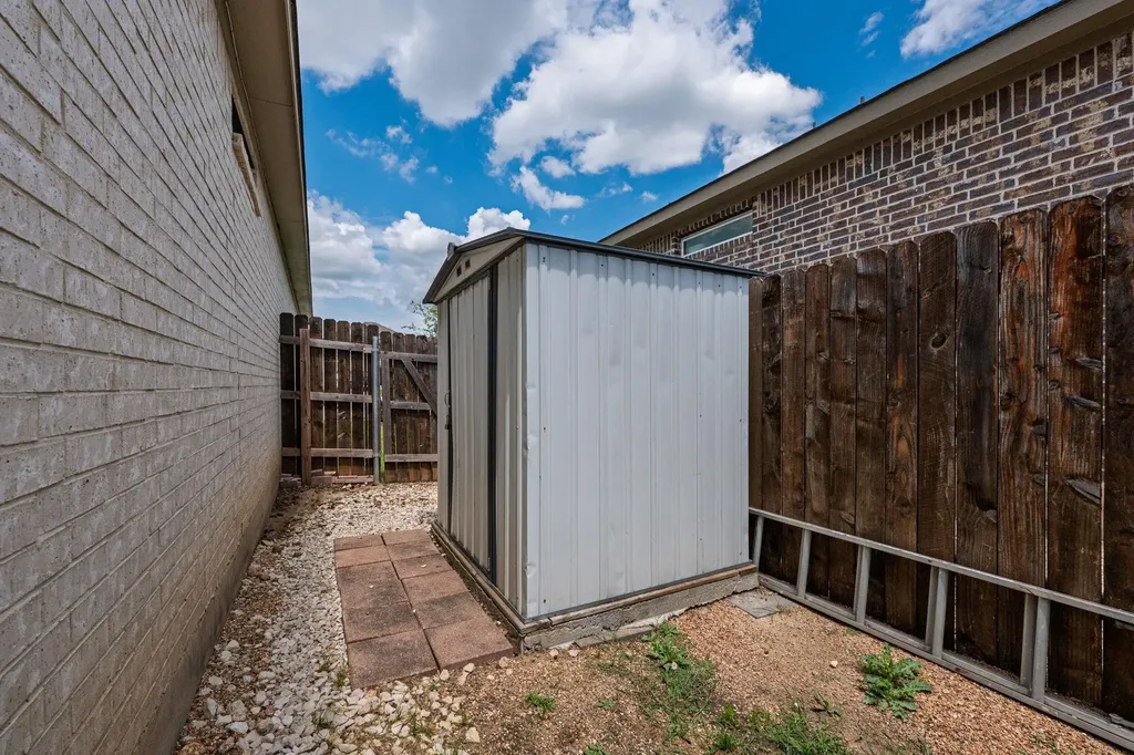 2420 Lobo Landing Cove Georgetown TX 78628
