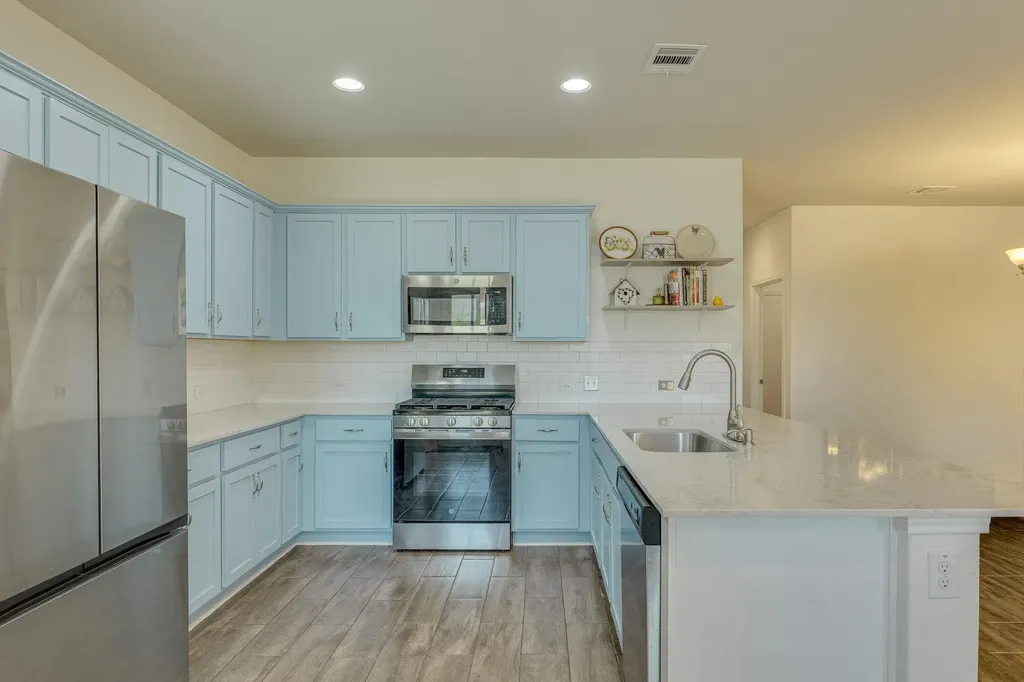 2420 Lobo Landing Cove Georgetown TX 78628