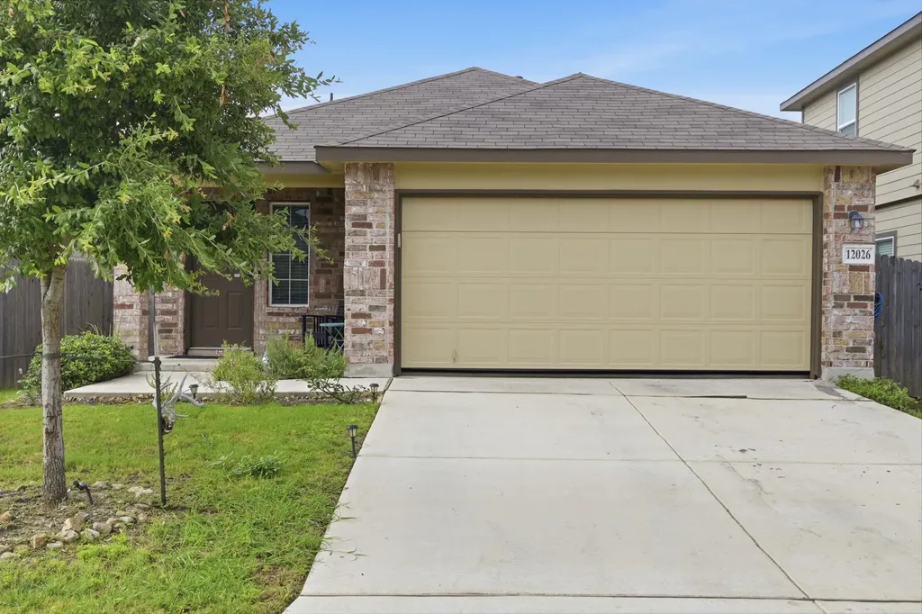 12026 Kettle River San Antonio TX 78245