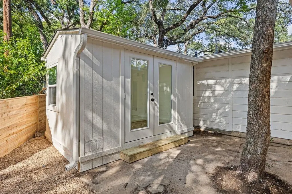 5502 Kings Highway Austin TX 78745